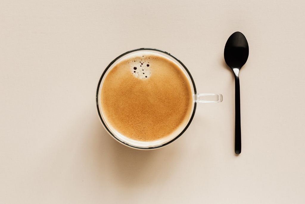 Die Wirkung von Koffein auf Ihr Haar